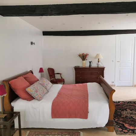 Orsennes La Marquise Penchee B&B 외부 사진